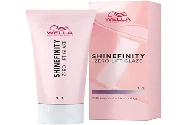 Wella Professional Shinefinity 08/8 60 ml Shade Blue Pearl