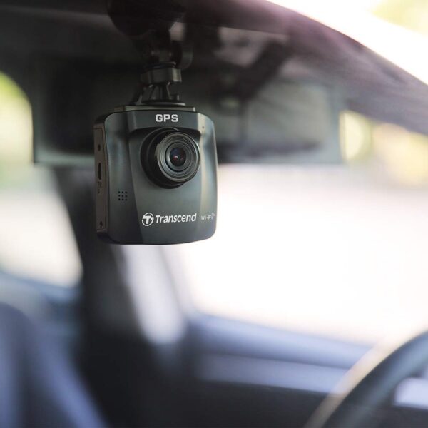 Transcend Dashcam DrivePro 250-64GB Suction Cup Mount