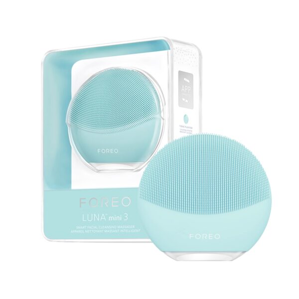 Foreo Luna Mini 3 Facial Cleansing Brush - Travel Accessories - Face Massager Electric, Ultra-Hygienic Silicone - Simple Face Wash - Electric Face Cleanser - App-Connected - Mint