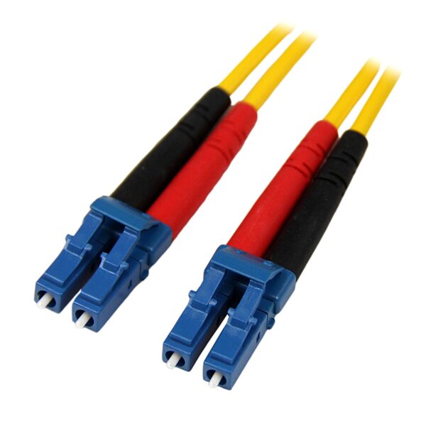 StarTech.com 7m Fiber Optic Cable - Single-Mode Duplex 9/125 - LSZH - LC/LC - OS1 - LC to LC Fiber Patch Cable (SMFIBLCLC7)